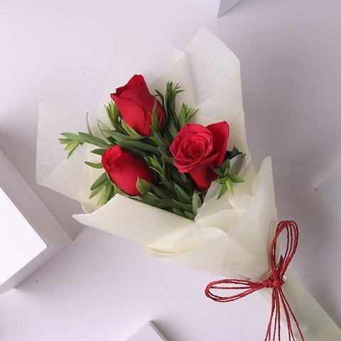 3 Red Rose bouquet