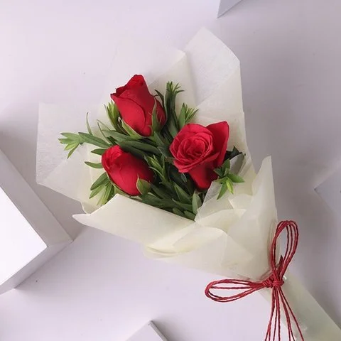 3 Red Rose bouquet