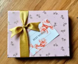 12 chocolate Gift pink