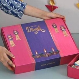 Luxury Diwali Gift Hamper Box | Gourmet Snacks, Tea, Candles