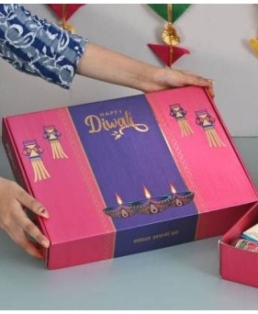 Luxury Diwali Gift Hamper Box | Gourmet Snacks, Tea, Candles